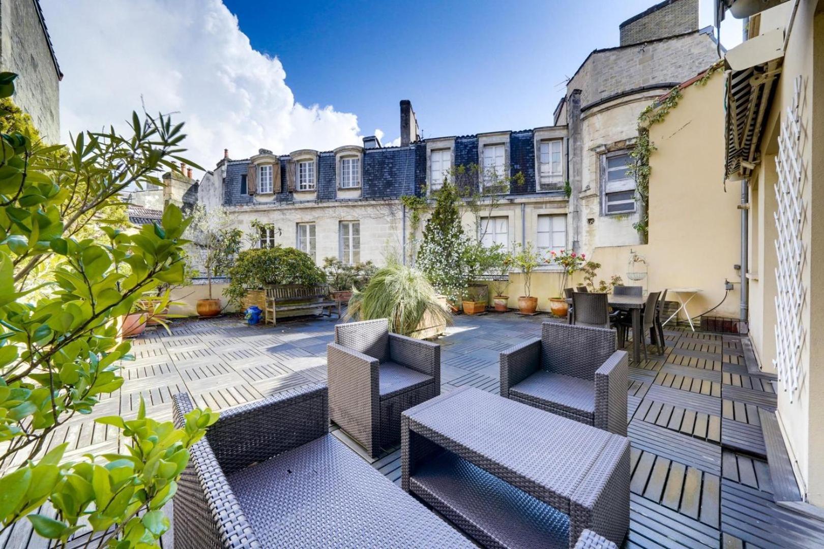 Lovely Apartment With Exceptional Terrace Бордо Экстерьер фото